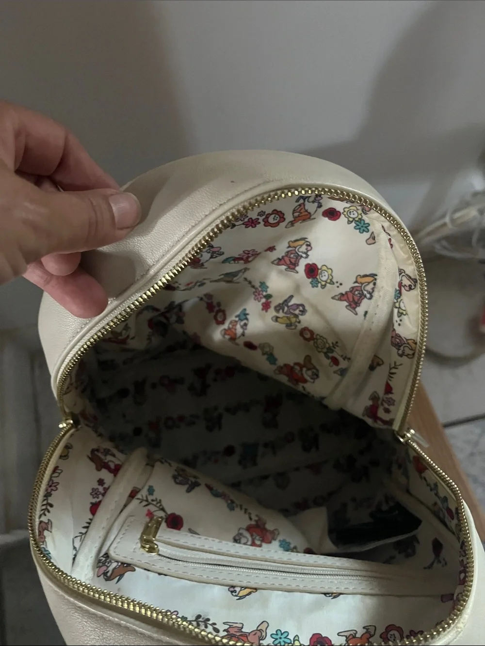 Snow White Scene Mini Backpack - White & Brown